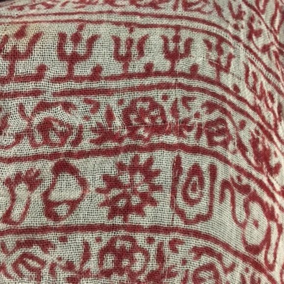 **Lovely Hindi Scarf from India Beliefs & Ideals Symbols Natural Fibers 35"x 76" - Picture 16 of 16